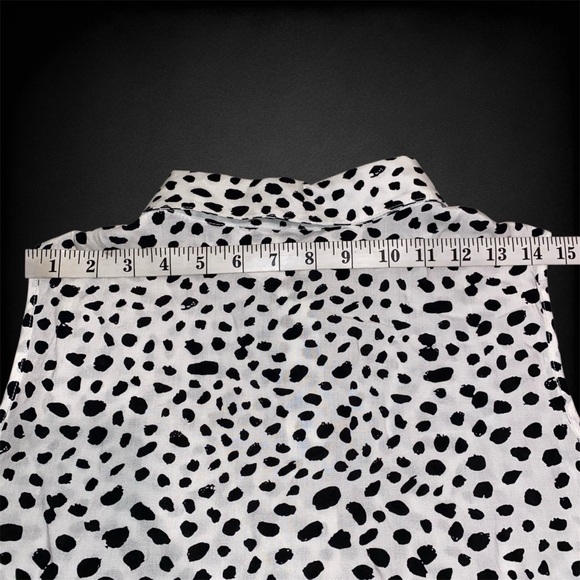 Solitaire Black and White Sleeveless Asymmetrical Dress - Picture 6 of 11